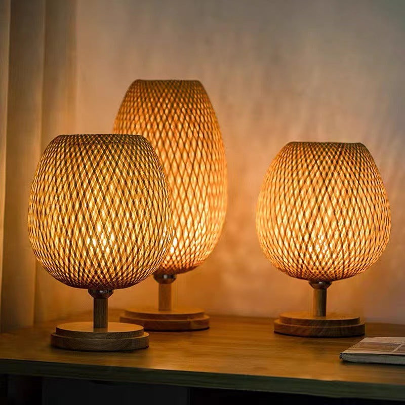 Vietnamese Artisan Zen Bamboo Desk Lamp: Handcrafted Illumination