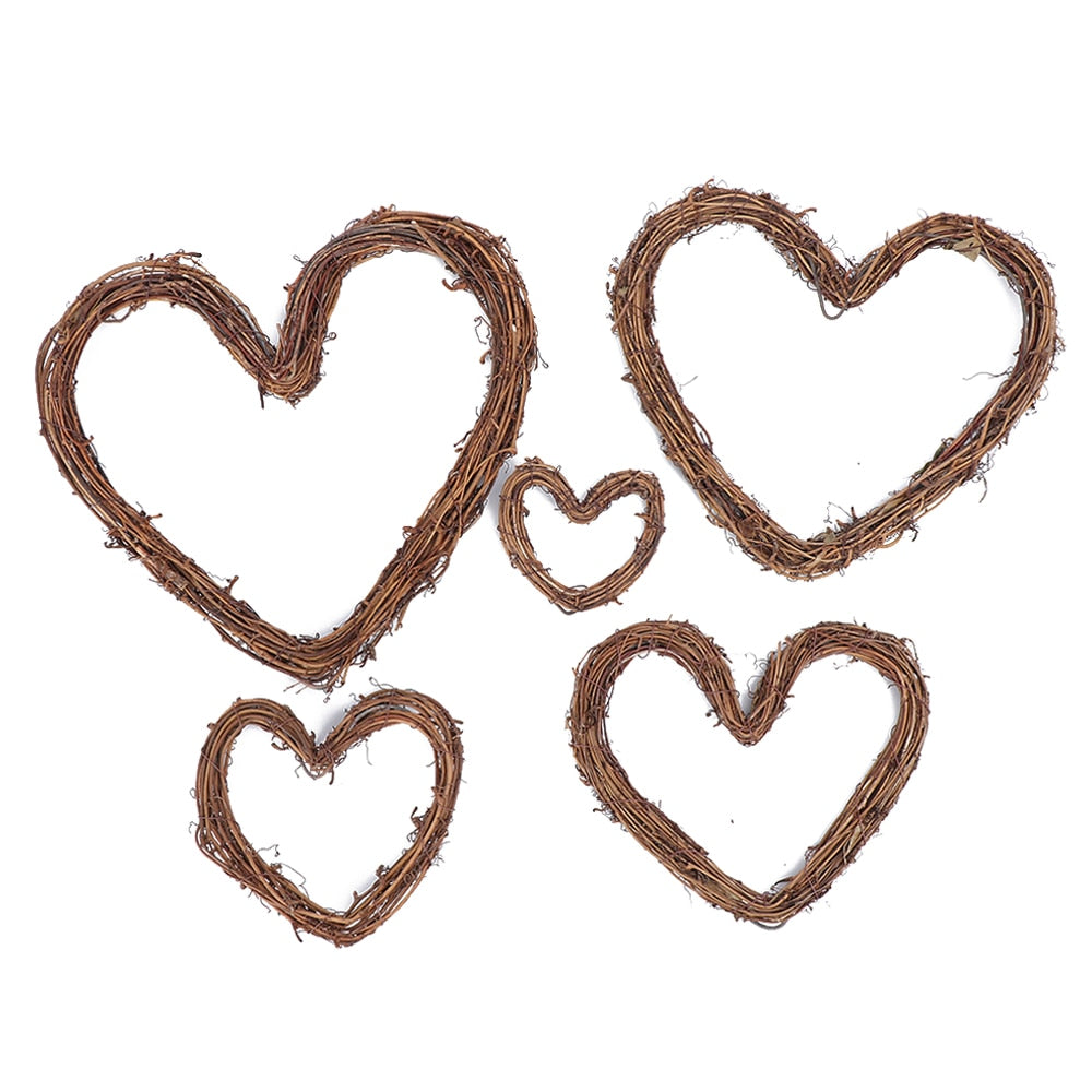 Christmas Rattan Ring Natural Heart Star Festive Wreaths: Perfect Holiday & Wedding Decor!