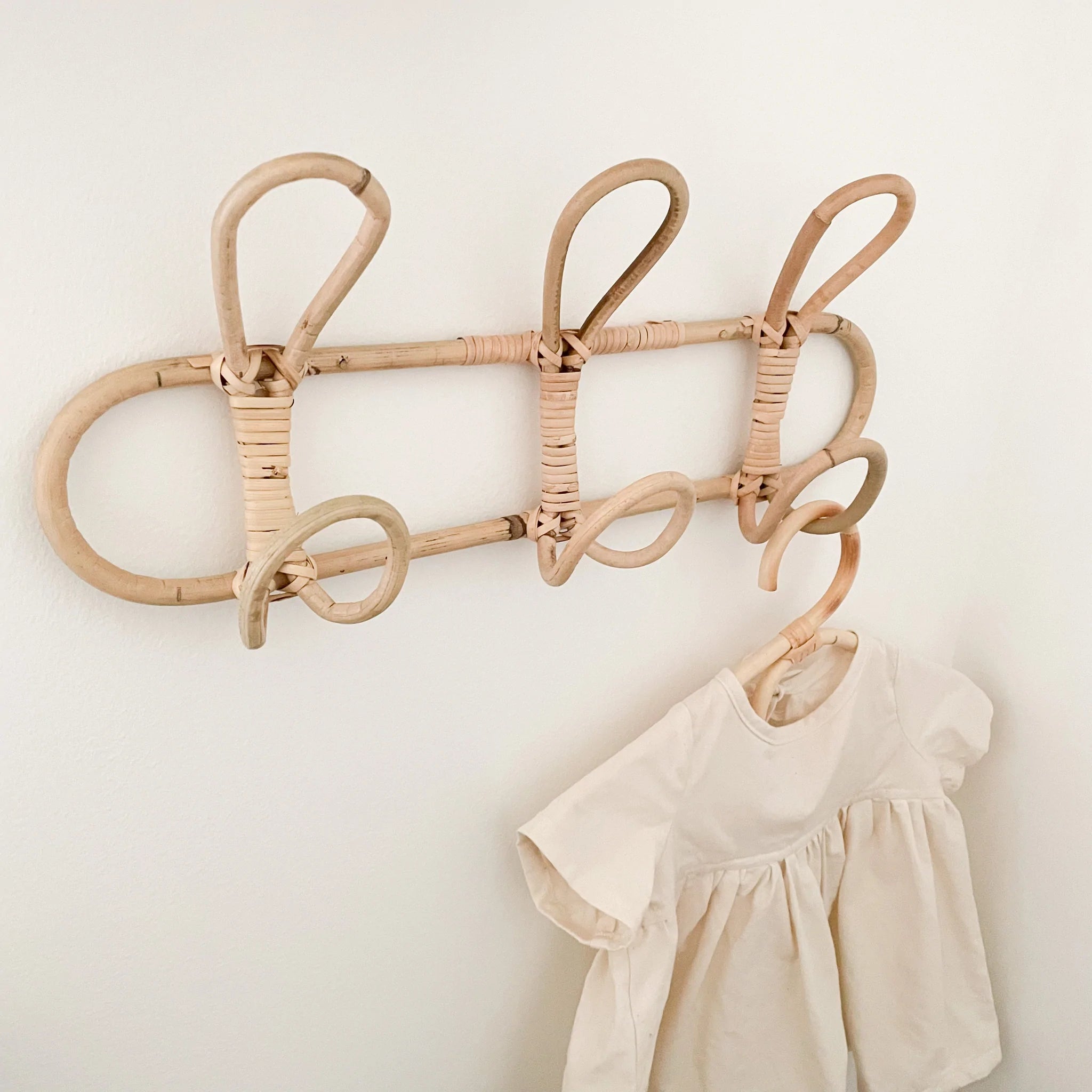 Kids Room Decor Rattan Wall Hooks - Children's Garment Organizer & Clothes Hanger Rack