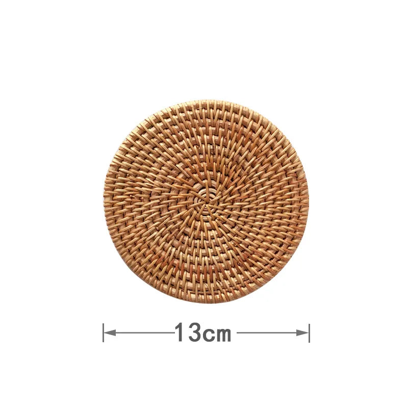 Cup Mat Round Natural Rattan Hot Pad - Hand Woven Heat Insulation Placemats for Kitchen Decoration