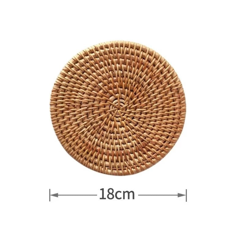 Cup Mat Round Natural Rattan Hot Pad - Hand Woven Heat Insulation Placemats for Kitchen Decoration