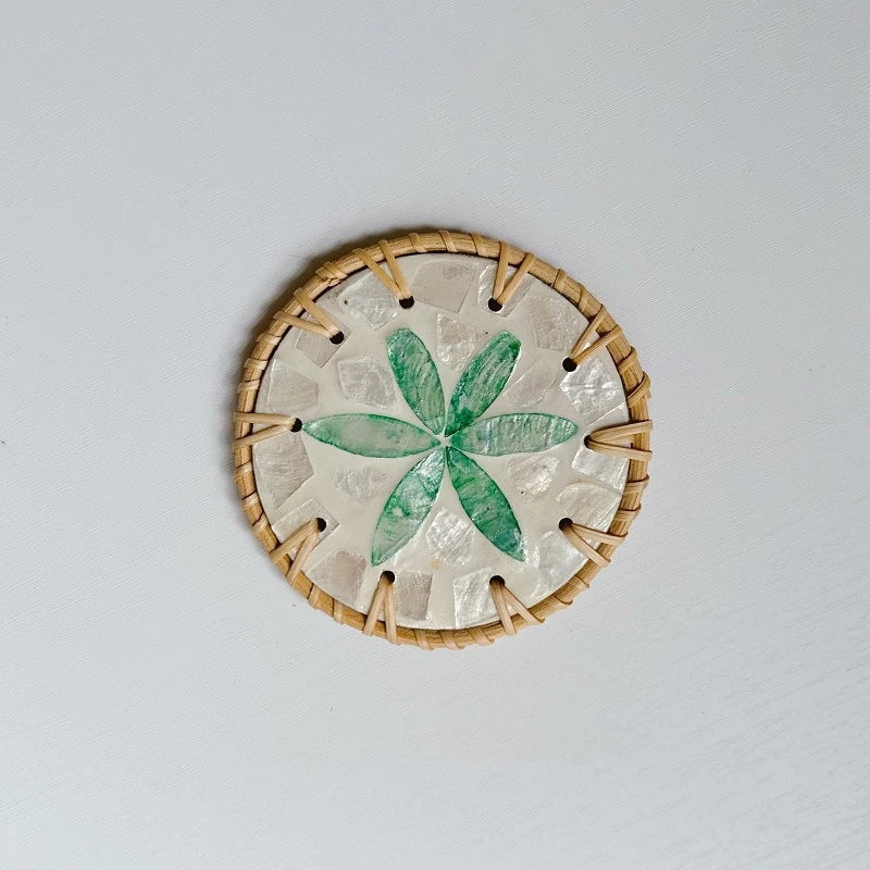 Handmade Colorful Rattan Thermal Insulation Coaster - Shell Flower Pattern Round Table Protection