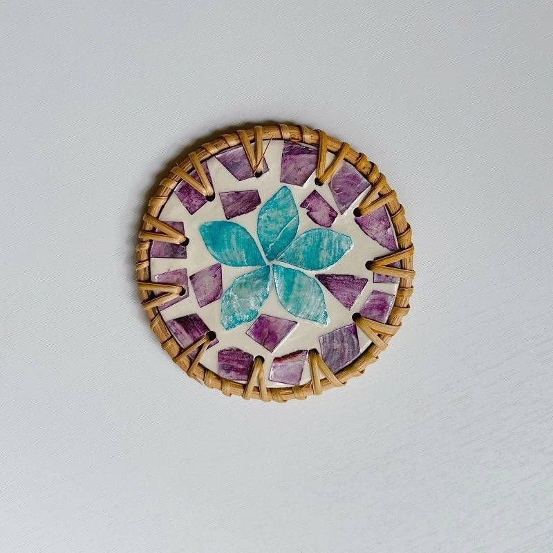 Handmade Colorful Rattan Thermal Insulation Coaster - Shell Flower Pattern Round Table Protection